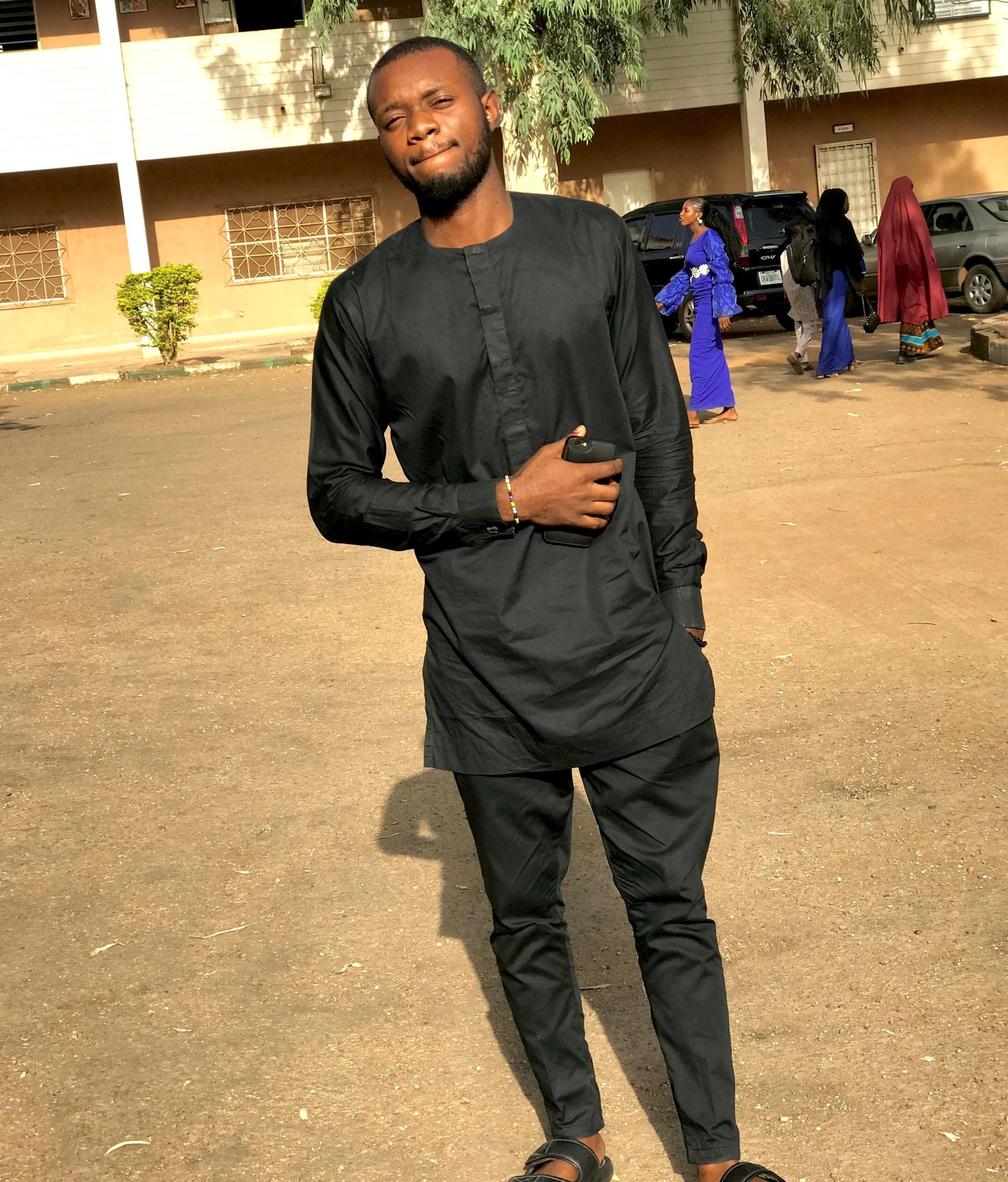 Emmanuel Chukwunyere - Frontend